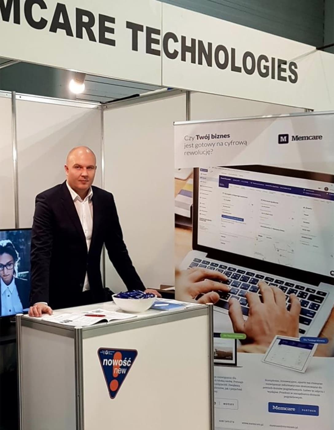 Memcare Technologies booth at industry trade fair